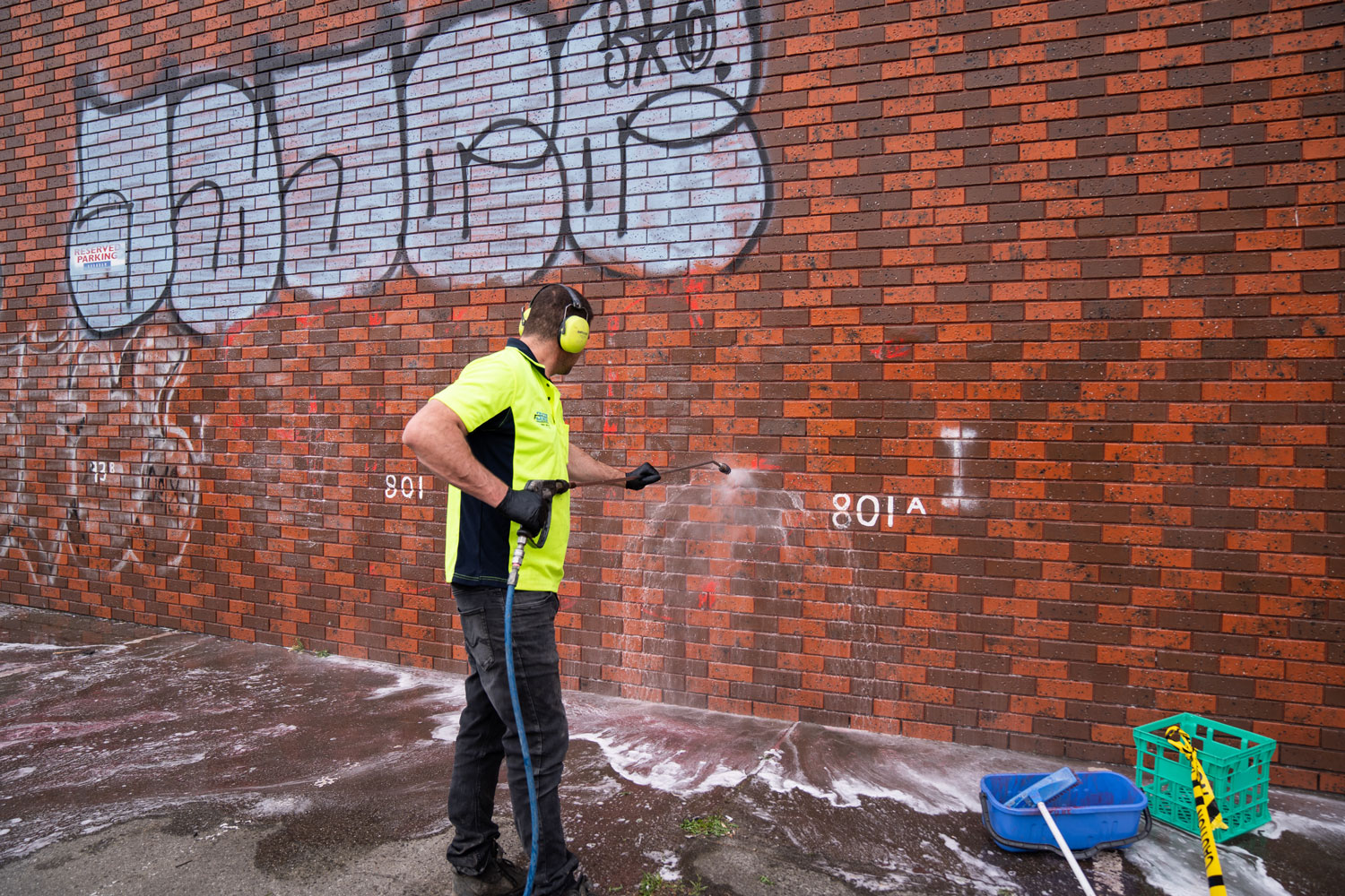 Graffiti & Paint removal